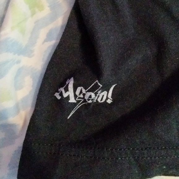 Wand Shop Staff Shirt - Picture 3 of 3